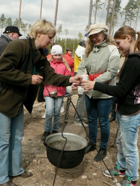 Pie lielā tējas katla