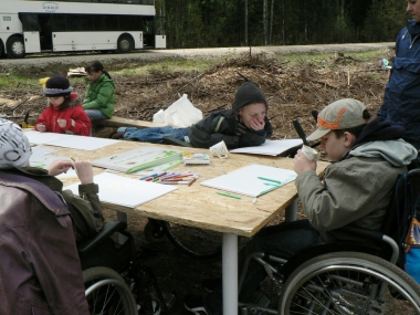 talkas laikā top arī mākslas darbi