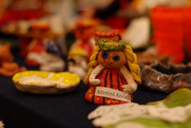 Ziemassvētku labdarības tirdziņš. Autors Kristaps Runcis