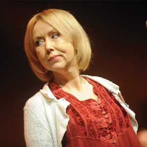 Ieva Akuratere par Nāc līdzās Ziemassvētkos! 2011 Ieva Akuratere par Nāc līdzās Ziemassvētkos! 2011