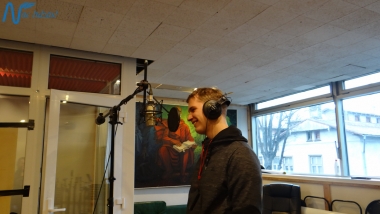 Jubilejas audiodiska Nāc līdzās Ziemassvētkos ierakstīšana studijā JUMP