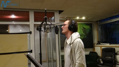 Jubilejas audiodiska Nāc līdzās Ziemassvētkos ierakstīšana studijā JUMP