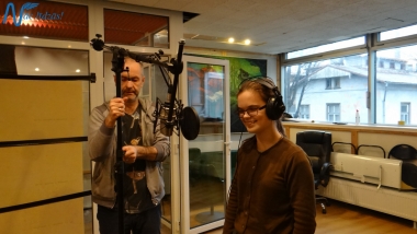 Jubilejas audiodiska Nāc līdzās Ziemassvētkos ierakstīšana studijā JUMP